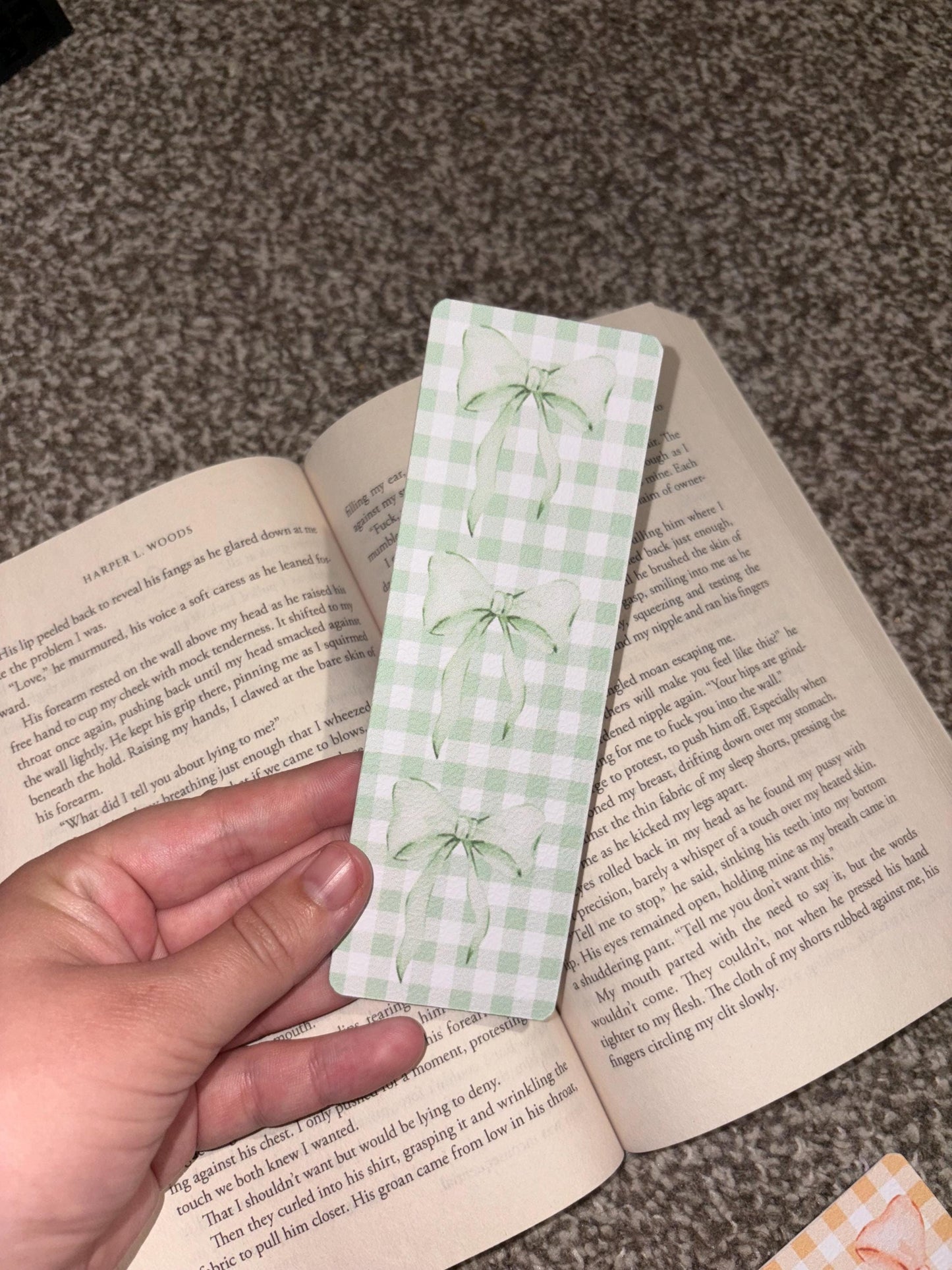 Pastel Bow Bookmarks