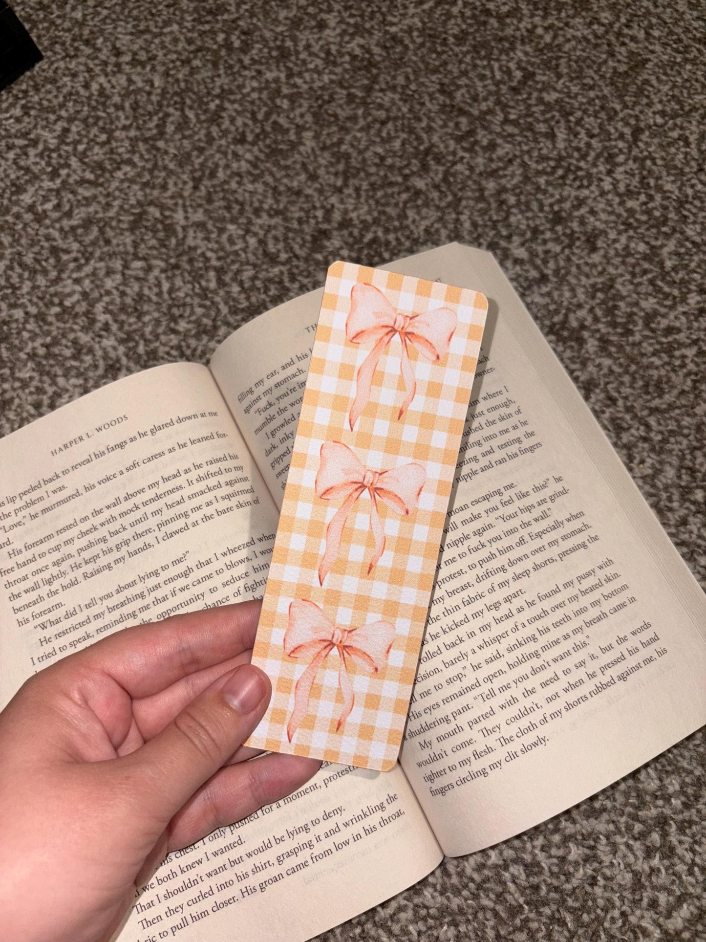 Pastel Bow Bookmarks